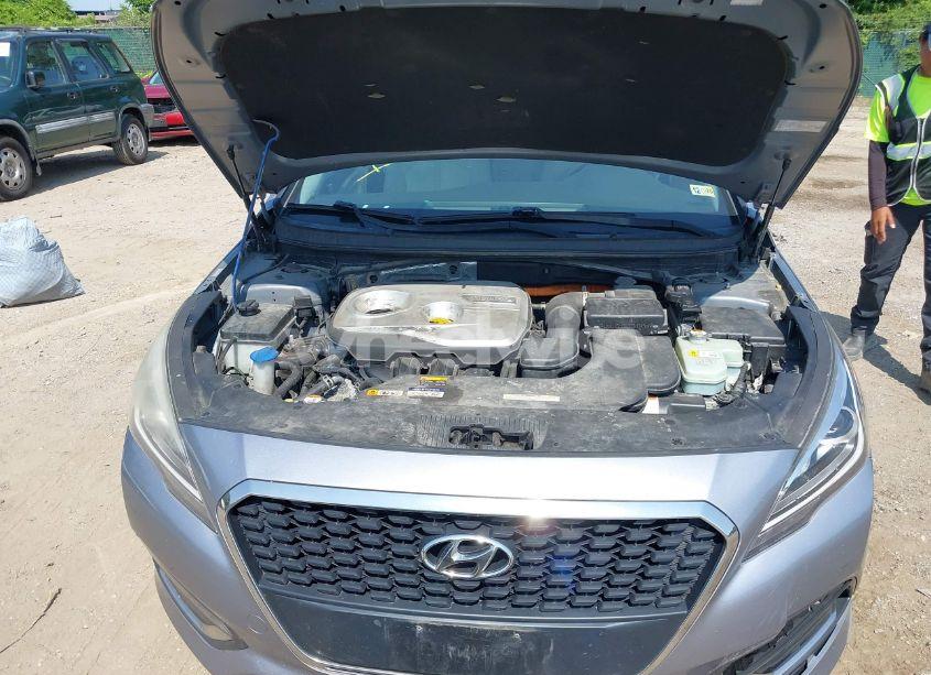 Photo 10 of 2017 Hyundai Sonata HYBRID SE (VIN KMHE24L19HA043524)