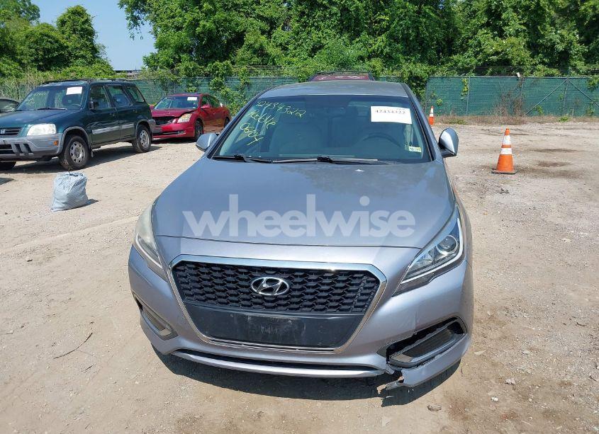 Photo 12 of 2017 Hyundai Sonata HYBRID SE (VIN KMHE24L19HA043524)