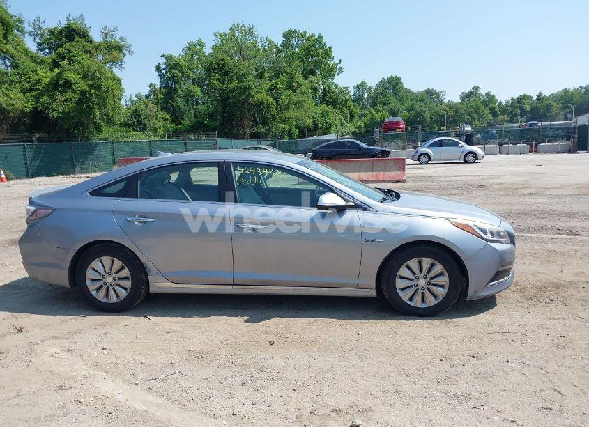 Photo 13 of 2017 Hyundai Sonata HYBRID SE (VIN KMHE24L19HA043524)