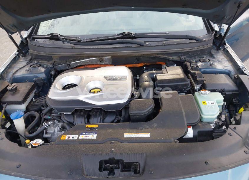 Photo 10 of 2016 Hyundai Sonata HYBRID LIMITED (VIN KMHE34L11GA018838)