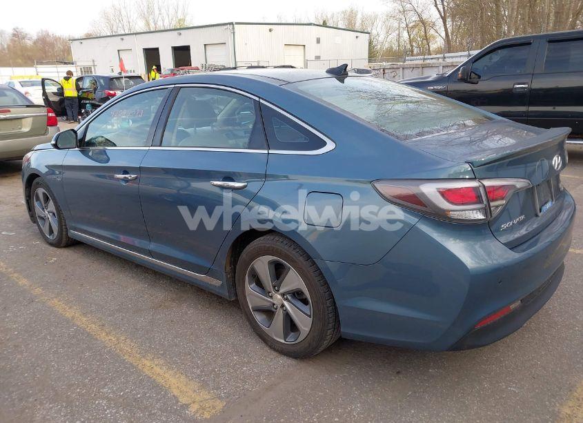 Photo 3 of 2016 Hyundai Sonata HYBRID LIMITED (VIN KMHE34L11GA018838)