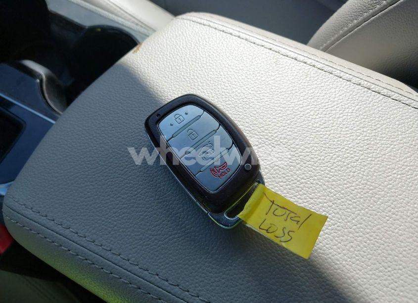 Photo 11 of 2016 Hyundai Sonata HYBRID LIMITED (VIN KMHE34L11GA028690)