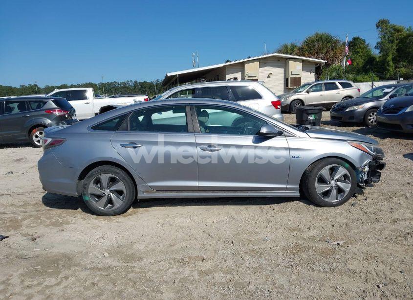 Photo 13 of 2016 Hyundai Sonata HYBRID LIMITED (VIN KMHE34L11GA028690)