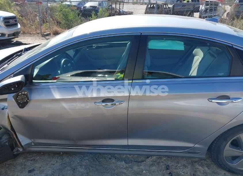 Photo 14 of 2016 Hyundai Sonata HYBRID LIMITED (VIN KMHE34L11GA028690)