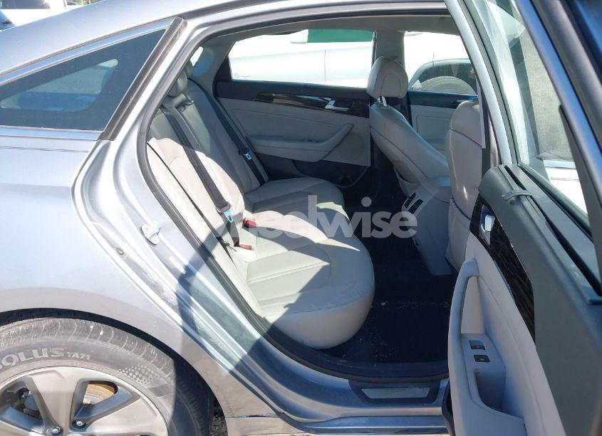 Photo 8 of 2016 Hyundai Sonata HYBRID LIMITED (VIN KMHE34L11GA028690)