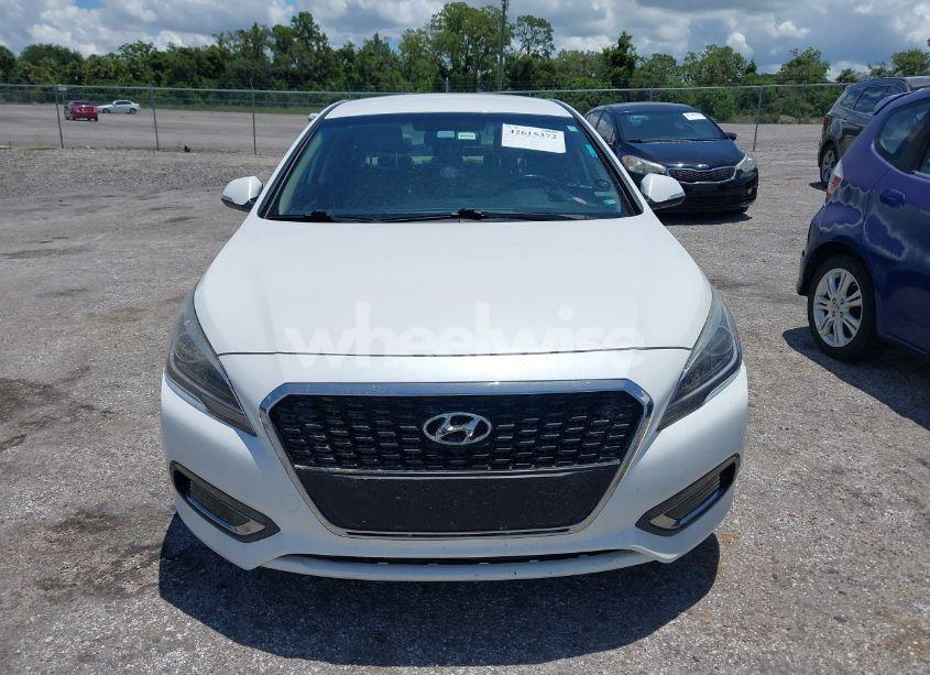 Photo 12 of 2016 Hyundai Sonata HYBRID LIMITED (VIN KMHE34L14GA017022)