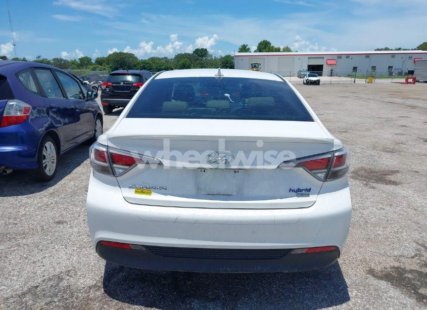 Photo 16 of 2016 Hyundai Sonata HYBRID LIMITED (VIN KMHE34L14GA017022)