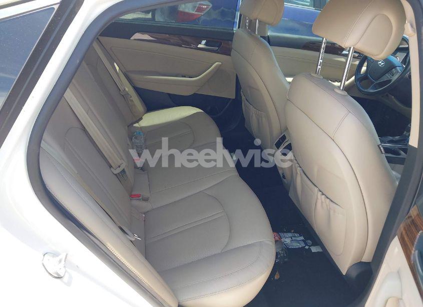 Photo 8 of 2016 Hyundai Sonata HYBRID LIMITED (VIN KMHE34L14GA017022)