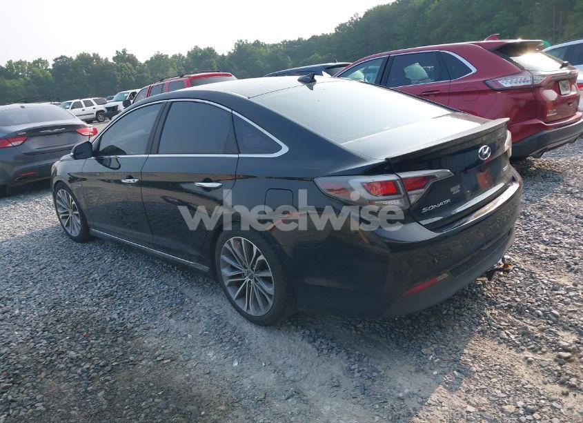 Photo 3 of 2016 Hyundai Sonata HYBRID LIMITED (VIN KMHE34L17GA017631)