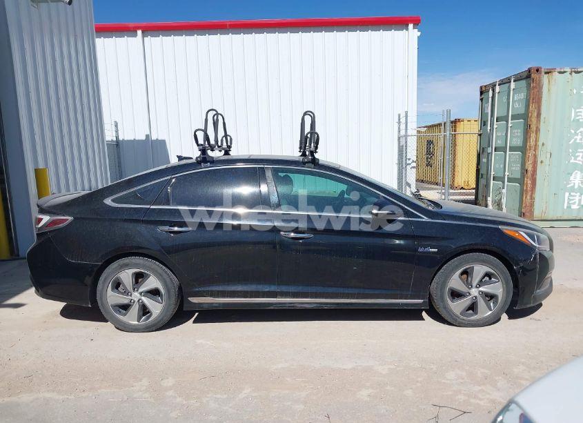 Photo 13 of 2016 Hyundai Sonata HYBRID LIMITED (VIN KMHE34L19GA010096)