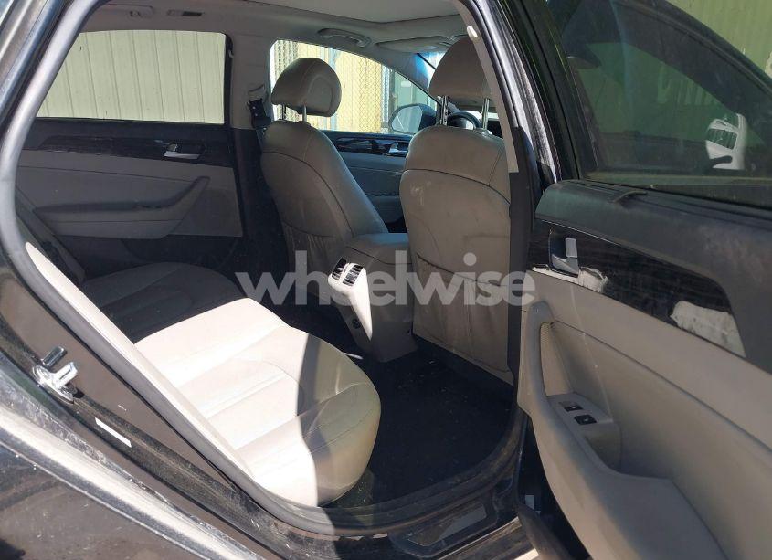 Photo 8 of 2016 Hyundai Sonata HYBRID LIMITED (VIN KMHE34L19GA010096)