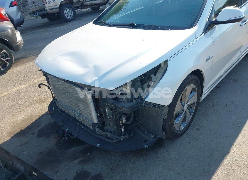 Photo 6 of 2016 Hyundai Sonata HYBRID LIMITED (VIN KMHE34L1XGA019373)