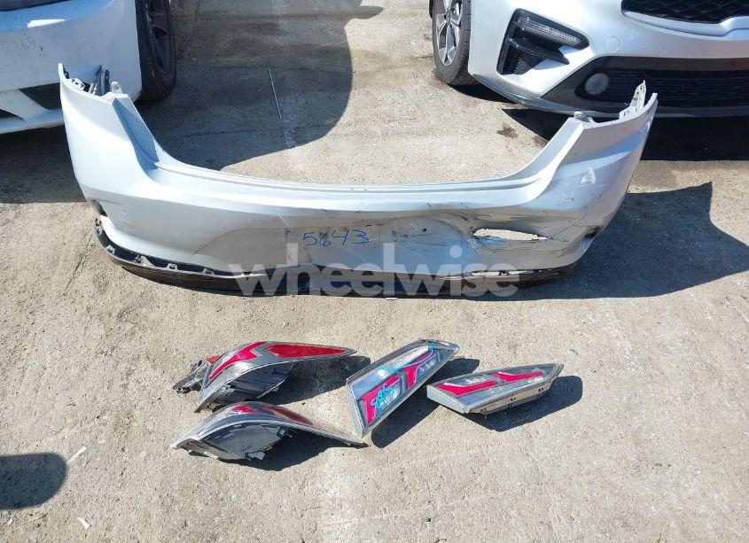 Photo 12 of 2019 Hyundai Sonata HYBRID LIMITED (VIN KMHE34L32KA090514)