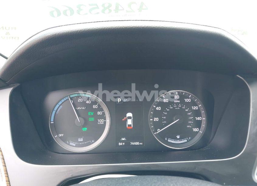 Photo 7 of 2017 Hyundai Sonata HYBRID LIMITED (VIN KMHE34L34HA069964)