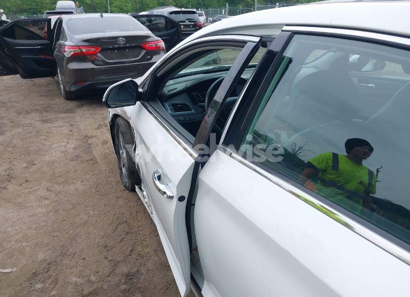 Photo 22 of 2017 Hyundai Sonata HYBRID LIMITED (VIN KMHE34L36HA072512)