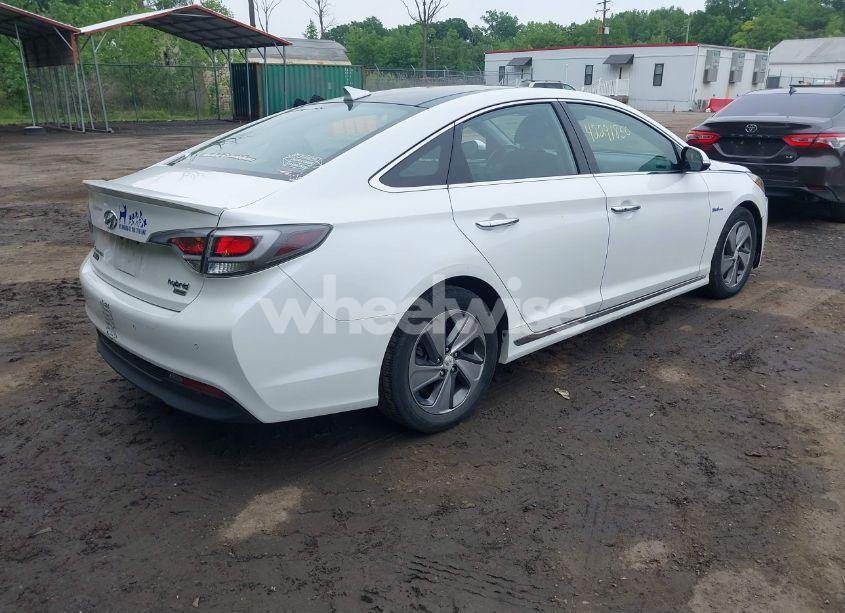 Photo 4 of 2017 Hyundai Sonata HYBRID LIMITED (VIN KMHE34L36HA072512)