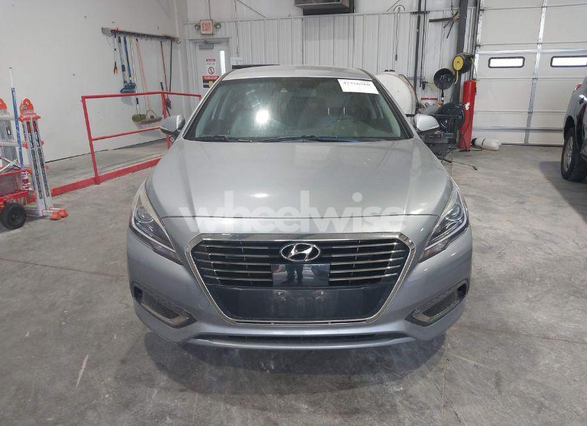 Photo 12 of 2016 Hyundai Sonata PLUG-IN HYBRID LIMITED (VIN KMHE54L28GA021187)