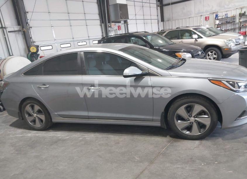 Photo 13 of 2016 Hyundai Sonata PLUG-IN HYBRID LIMITED (VIN KMHE54L28GA021187)