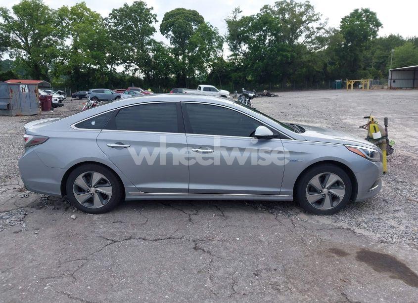 Photo 13 of 2017 Hyundai Sonata PLUG-IN HYBRID LIMITED (VIN KMHE54L28HA049623)