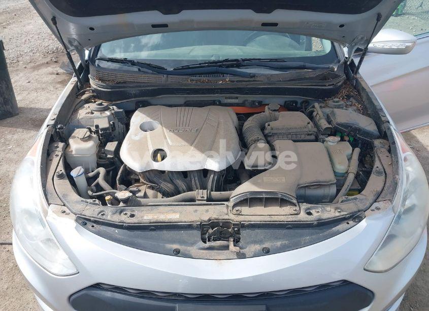 Photo 10 of 2012 Hyundai Sonata HYBRID (VIN KMHEC4A40CA043236)