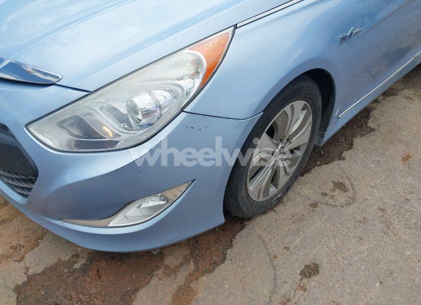 Photo 13 of 2013 Hyundai Sonata HYBRID LIMITED (VIN KMHEC4A40DA102108)