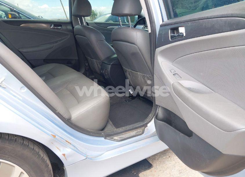 Photo 8 of 2013 Hyundai Sonata HYBRID LIMITED (VIN KMHEC4A40DA102108)