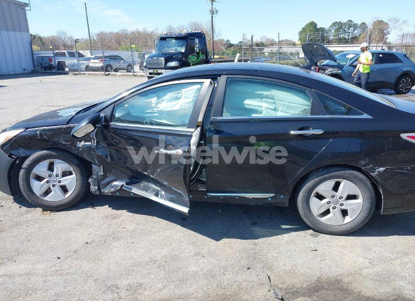 Photo 14 of 2011 Hyundai Sonata HYBRID (VIN KMHEC4A41BA004430)