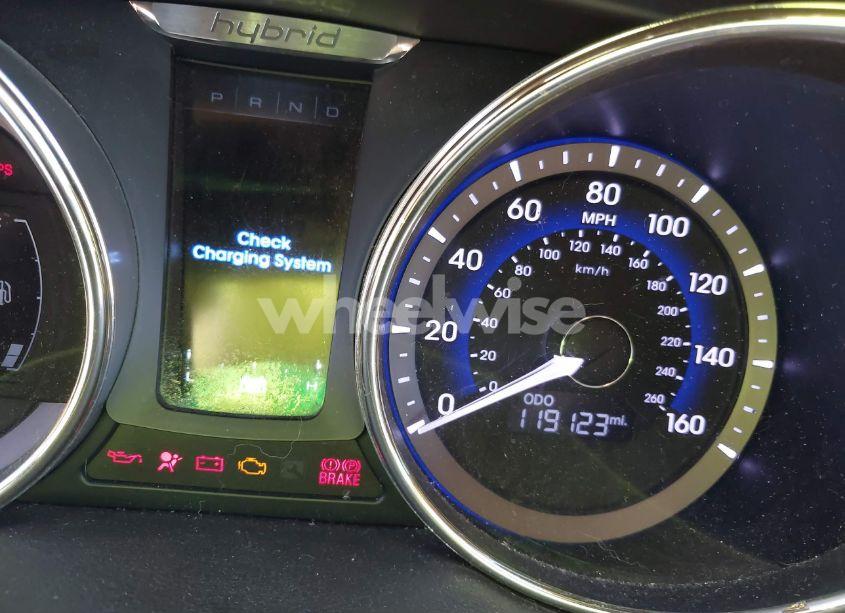 Photo 7 of 2011 Hyundai Sonata HYBRID (VIN KMHEC4A41BA004430)