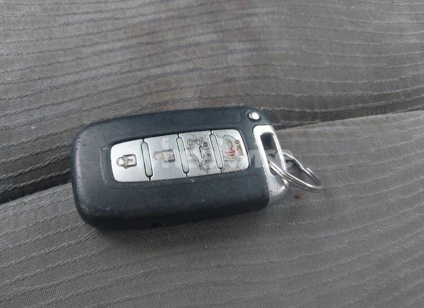 Photo 11 of 2012 Hyundai Sonata HYBRID (VIN KMHEC4A41CA020399)