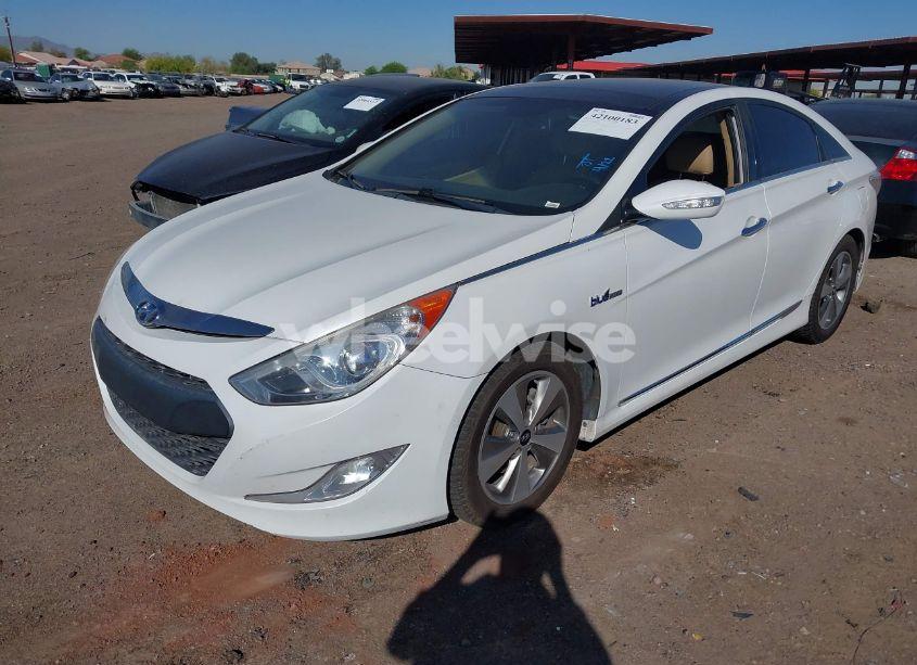 Photo 2 of 2012 Hyundai Sonata HYBRID (VIN KMHEC4A41CA054925)