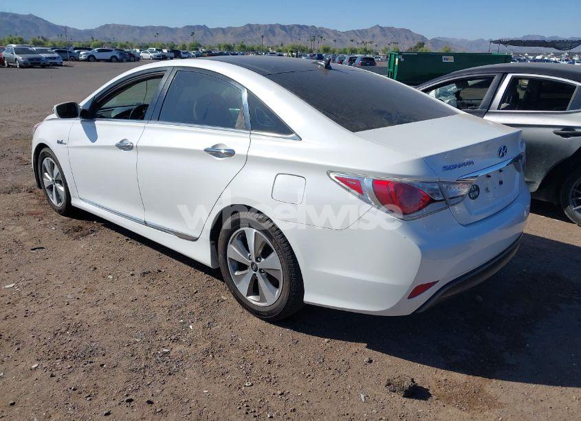 Photo 3 of 2012 Hyundai Sonata HYBRID (VIN KMHEC4A41CA054925)