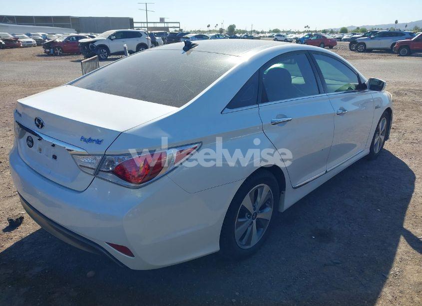 Photo 4 of 2012 Hyundai Sonata HYBRID (VIN KMHEC4A41CA054925)