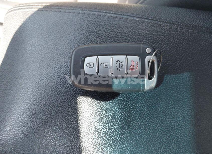 Photo 11 of 2012 Hyundai Sonata HYBRID (VIN KMHEC4A41CA059932)
