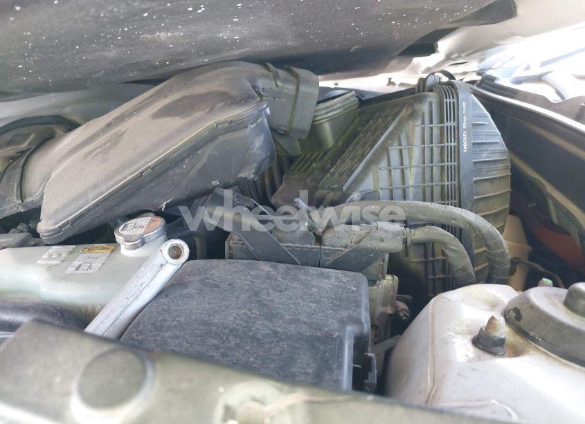 Photo 10 of 2012 Hyundai Sonata HYBRID (VIN KMHEC4A42CA029662)