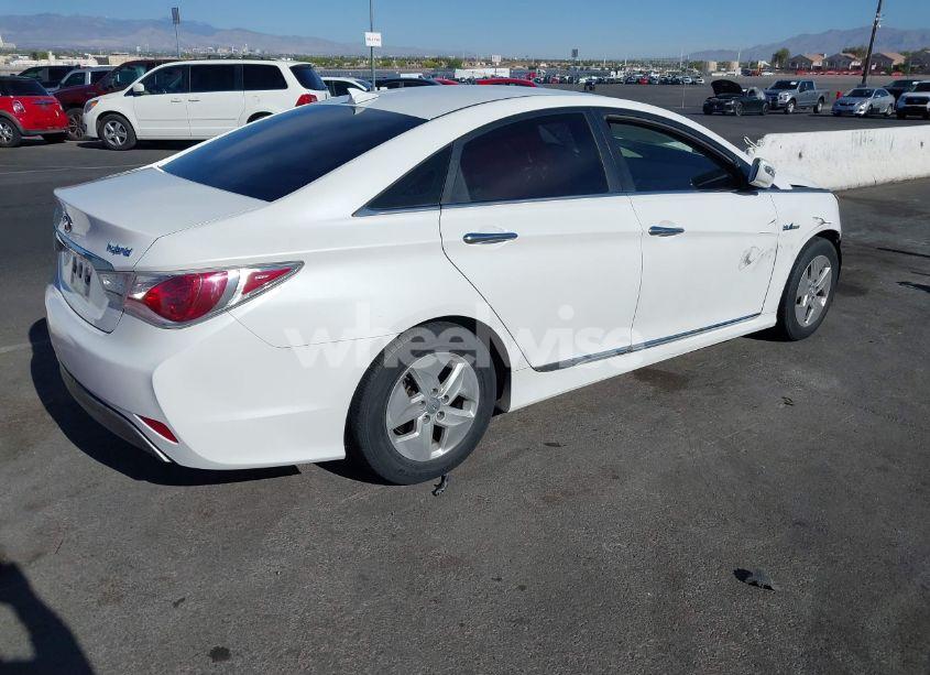 Photo 4 of 2012 Hyundai Sonata HYBRID (VIN KMHEC4A42CA029662)