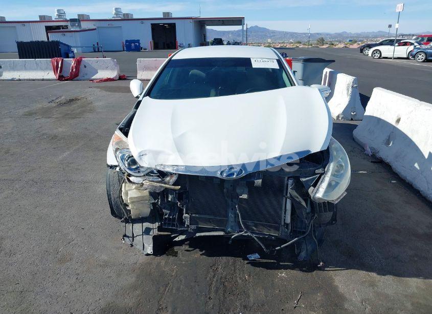 Photo 6 of 2012 Hyundai Sonata HYBRID (VIN KMHEC4A42CA029662)