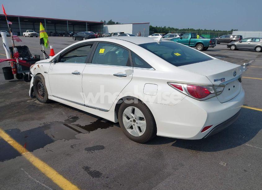 Photo 3 of 2012 Hyundai Sonata HYBRID (VIN KMHEC4A42CA037678)