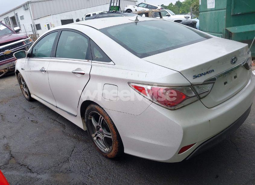 Photo 3 of 2012 Hyundai Sonata HYBRID (VIN KMHEC4A42CA059244)