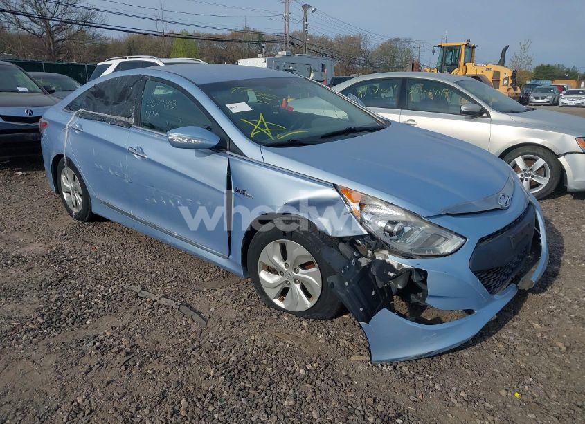 Photo 6 of 2013 Hyundai Sonata HYBRID (VIN KMHEC4A42DA065031)