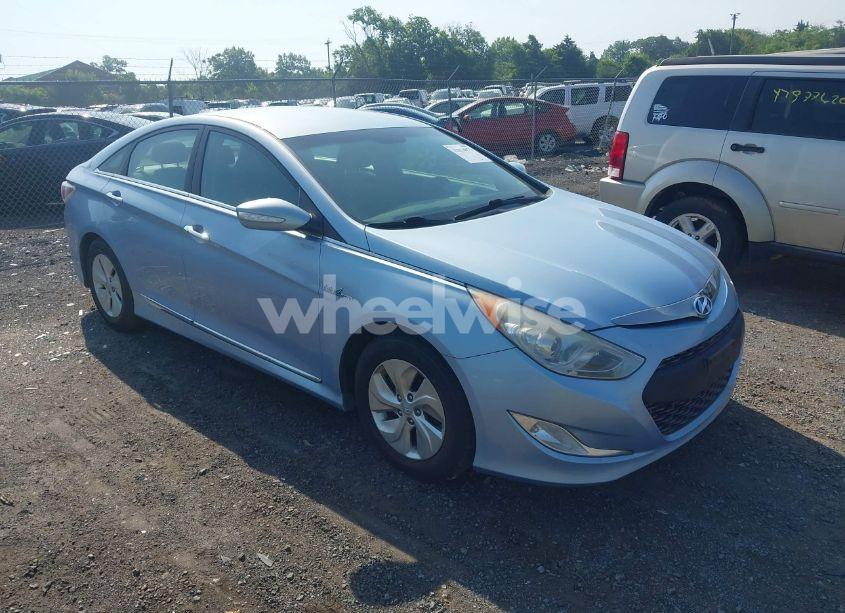 2013 Hyundai Sonata HYBRID (VIN KMHEC4A42DA088096) main photo