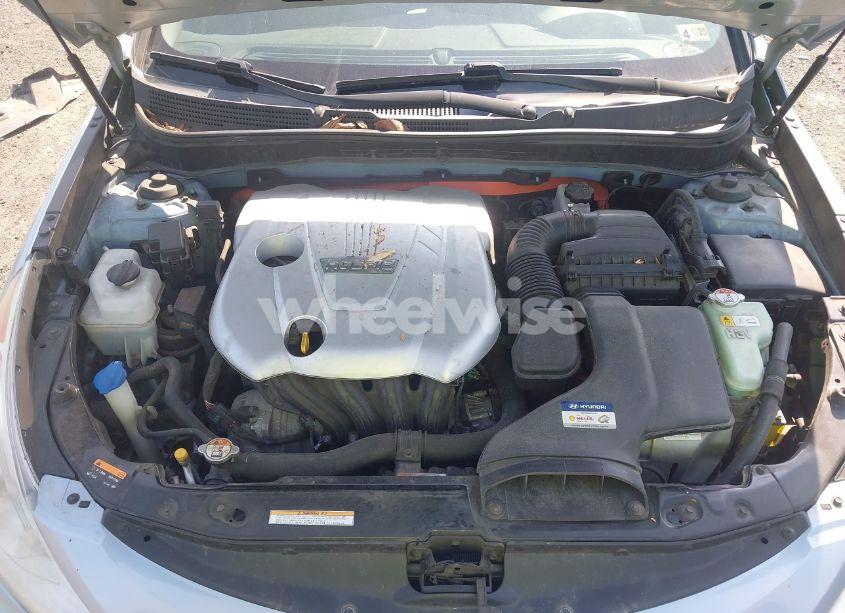Photo 10 of 2013 Hyundai Sonata HYBRID (VIN KMHEC4A42DA088096)
