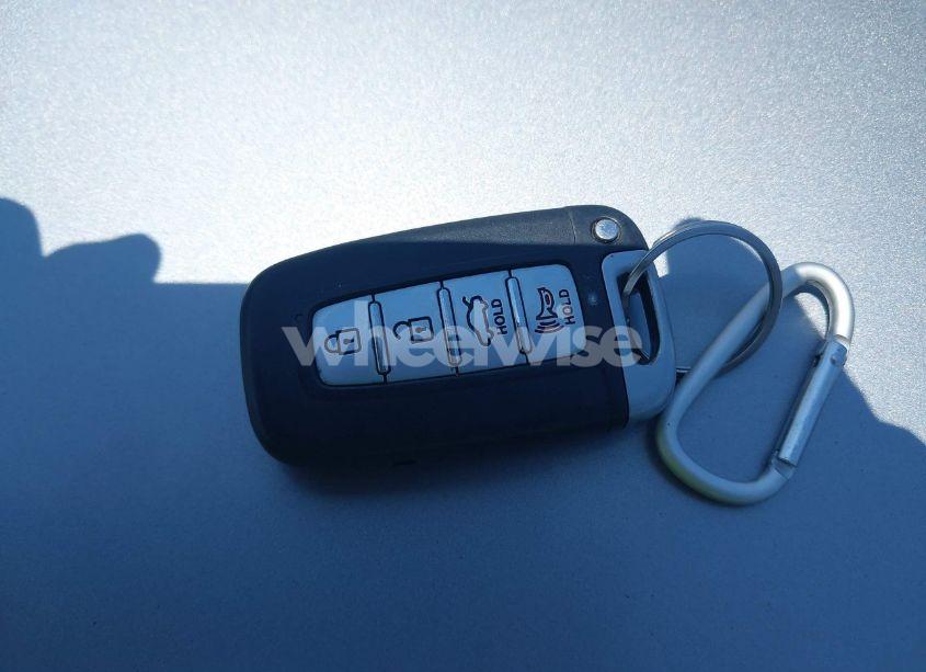 Photo 11 of 2015 Hyundai Sonata HYBRID (VIN KMHEC4A42FA138403)