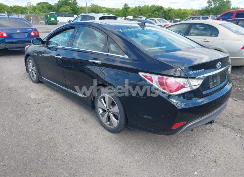 Photo 3 of 2011 Hyundai Sonata HYBRID (VIN KMHEC4A43BA016577)