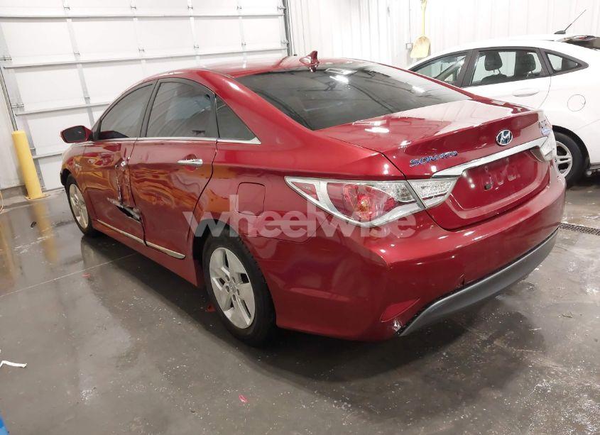 Photo 3 of 2011 Hyundai Sonata HYBRID (VIN KMHEC4A43BA017261)