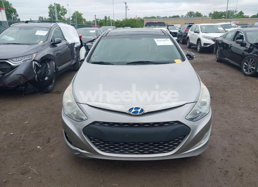 Photo 12 of 2012 Hyundai Sonata HYBRID (VIN KMHEC4A43CA025040)