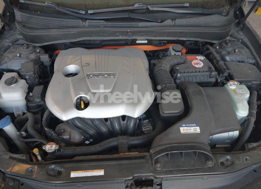 Photo 10 of 2012 Hyundai Sonata HYBRID (VIN KMHEC4A43CA043344)
