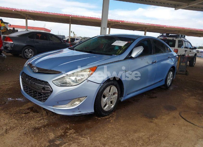 Photo 2 of 2012 Hyundai Sonata HYBRID (VIN KMHEC4A43CA044462)