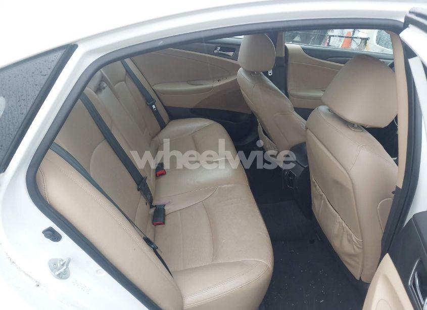 Photo 8 of 2013 Hyundai Sonata HYBRID LIMITED (VIN KMHEC4A43DA068844)