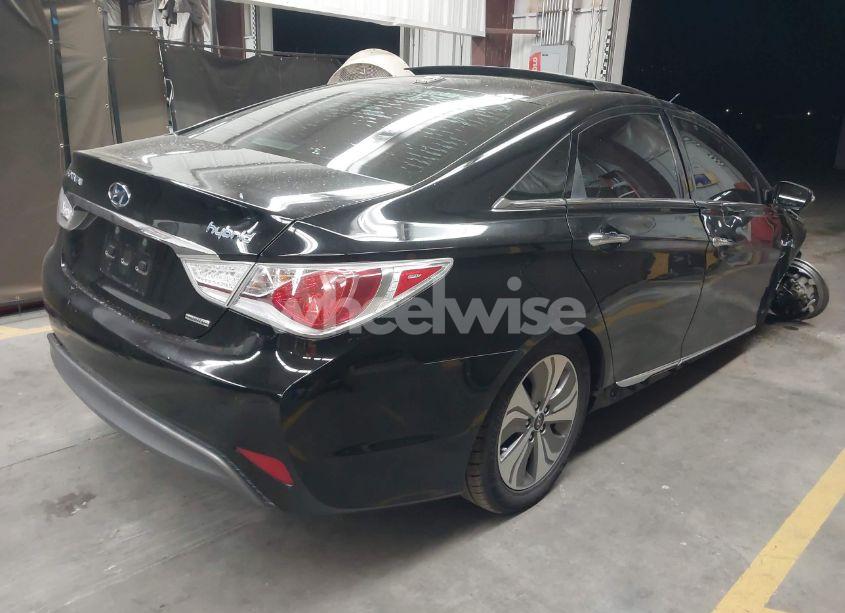 Photo 4 of 2014 Hyundai Sonata HYBRID LIMITED (VIN KMHEC4A43EA116134)