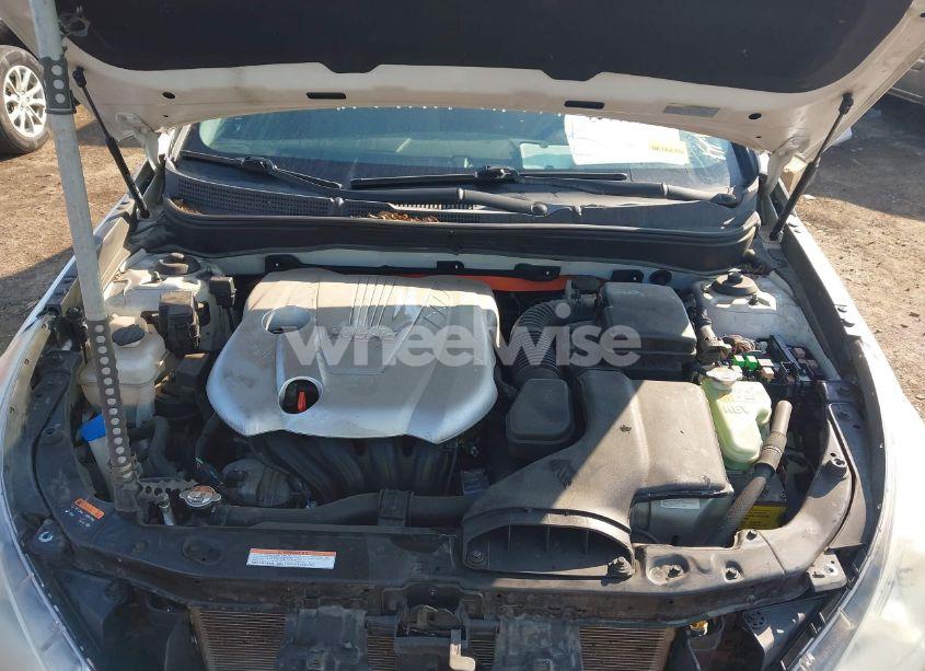 Photo 10 of 2014 Hyundai Sonata HYBRID (VIN KMHEC4A43EA117445)